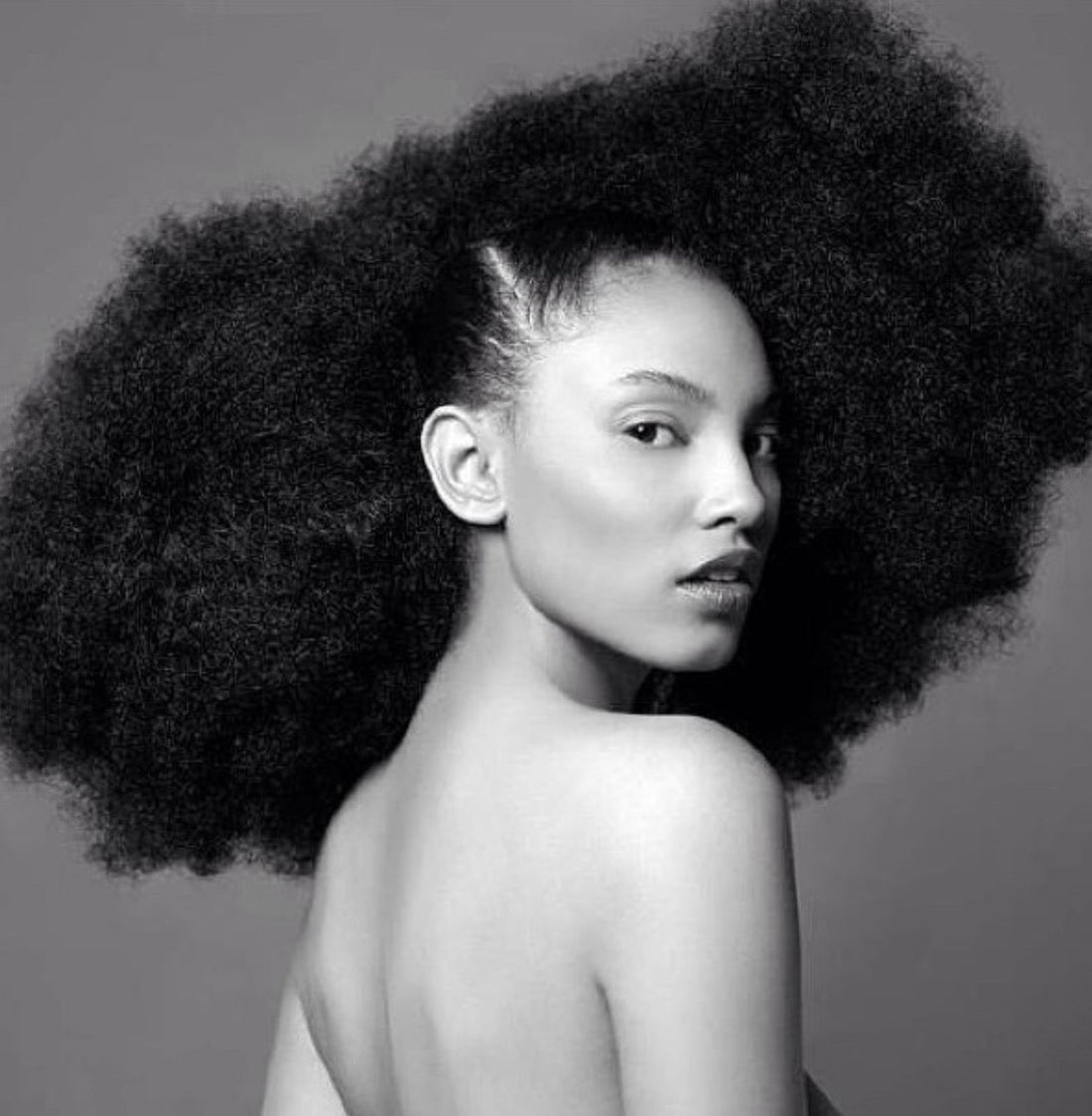 Comment faire pousser ses cheveux crépus ?
